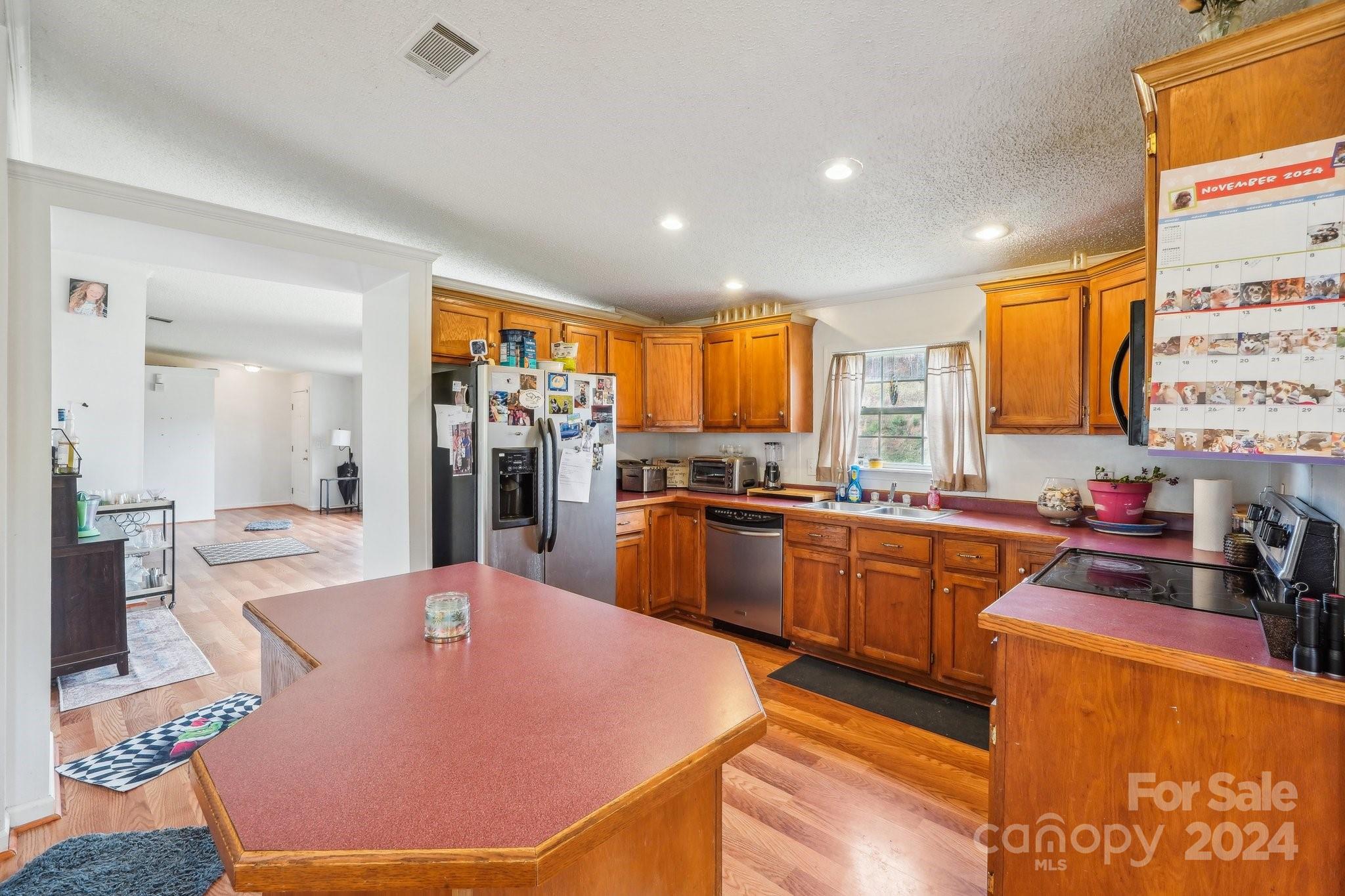 5778 Pittstown Road Hickory, NC 28602 - Photo 3 of 28 Gallery Image 3