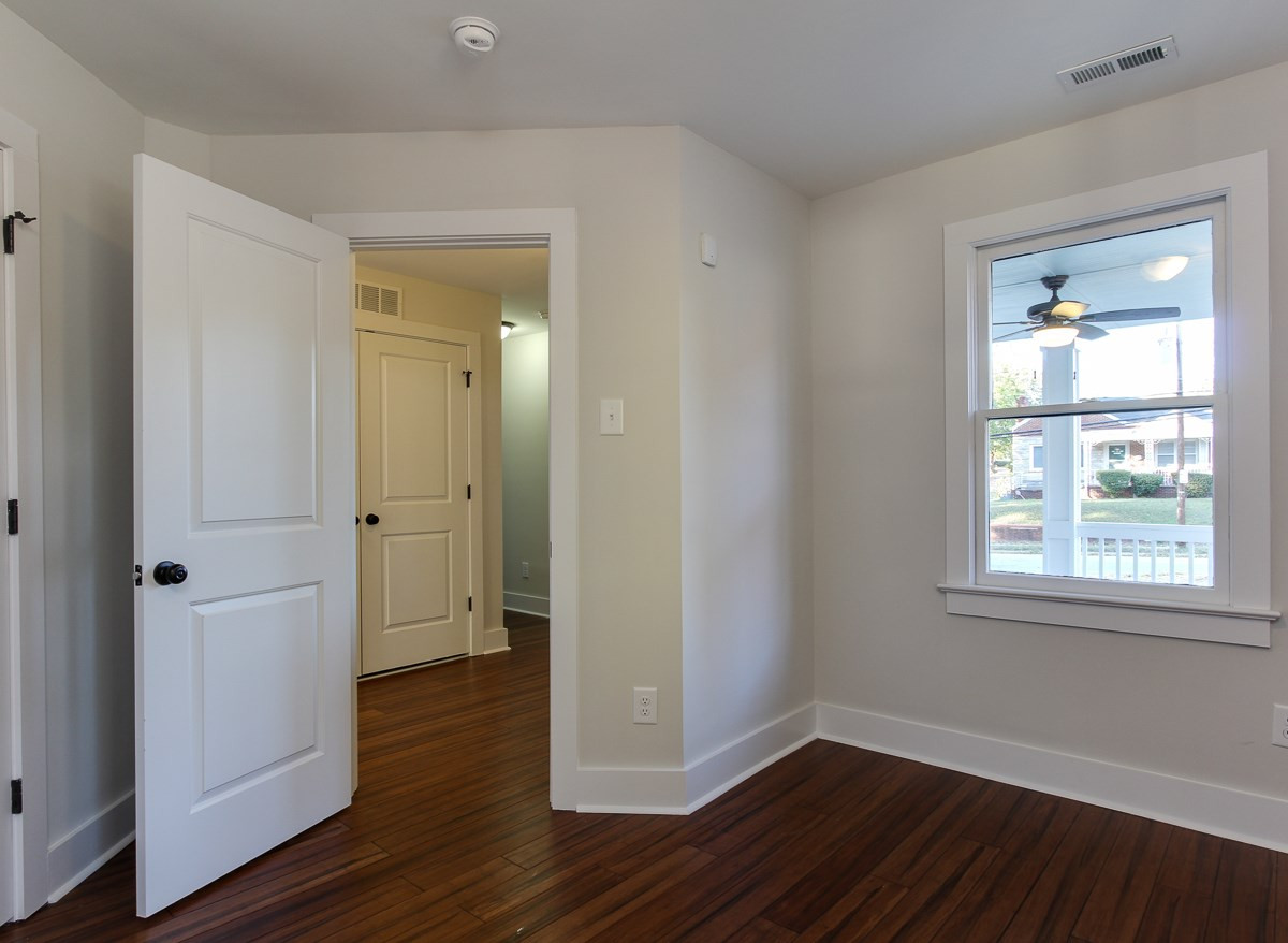 528 East Lenoir Street Raleigh, NC 27601 - Photo 21 of 25 Photo 21