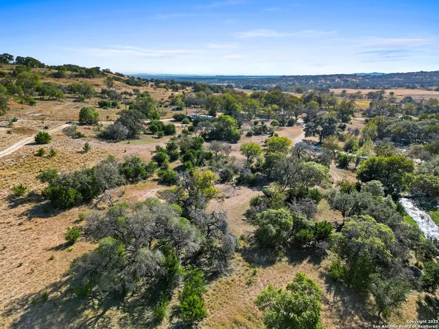 $649,900 | 1719 Farm To Market 1376, Boerne, TX 78006