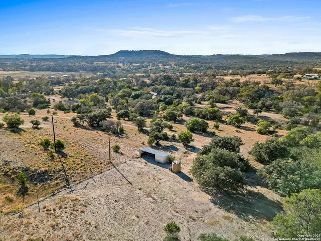 $649,900 | 1719 Farm To Market 1376, Boerne, TX 78006