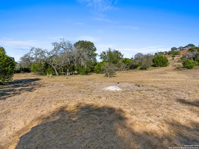 $649,900 | 1719 Farm To Market 1376, Boerne, TX 78006