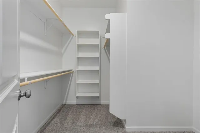 $399,900 | 705 Red Clover Court, Raymore, MO 64083