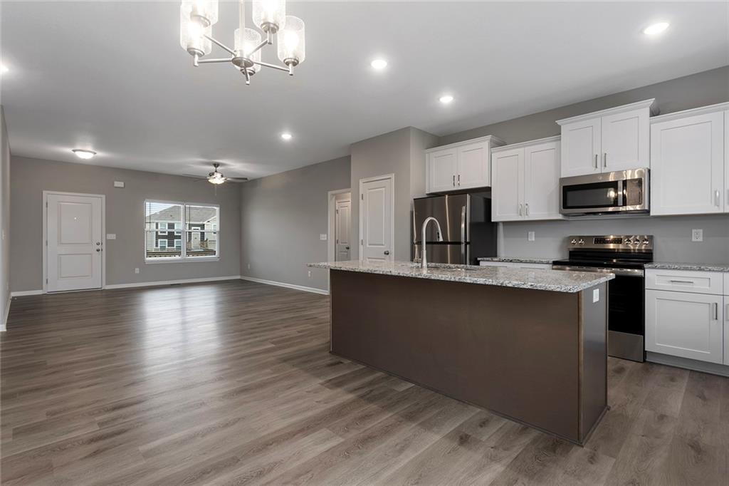 705 Red Clover Court Raymore, MO 64083 - Photo 10 of 32