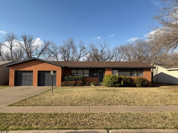 $1,950 | 3706 41st Street, Lubbock, TX 79413