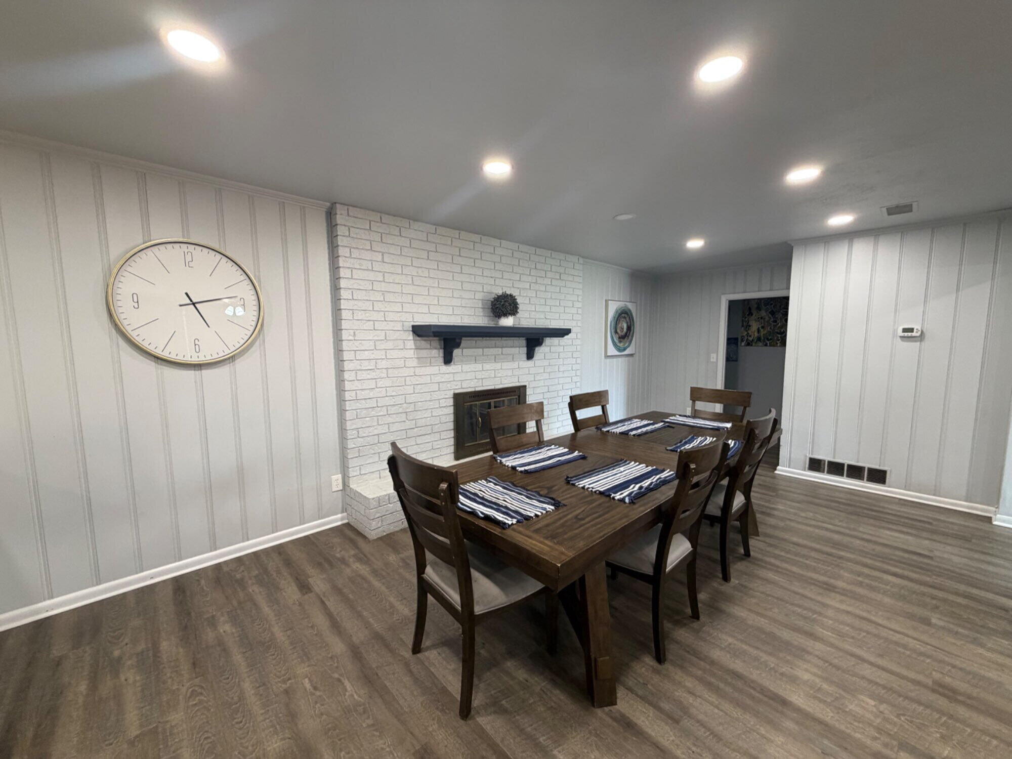 3706 41st Street Lubbock, TX 79413 - Photo 7 of 22 IMG_4429