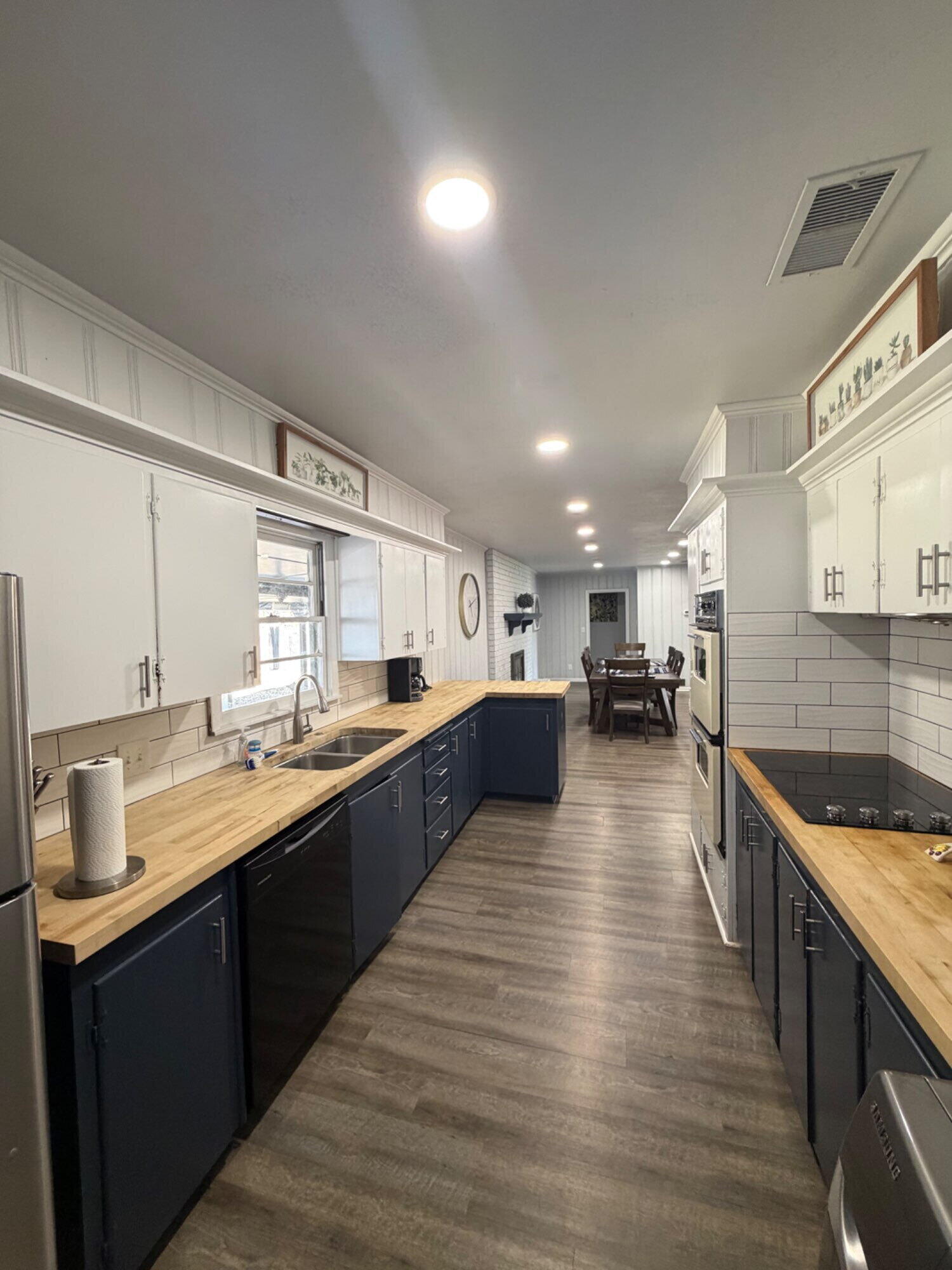 3706 41st Street Lubbock, TX 79413 - Photo 8 of 22 IMG_4422