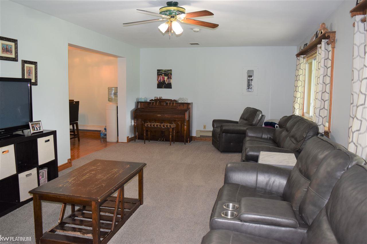 1422 Stein Road St. Clair, MI 48079 - Photo 4 of 33 50025045-3.JPG