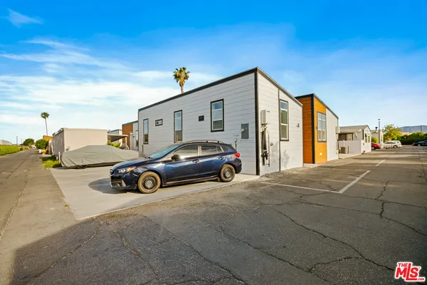 $104,950 | 8250 Lankershim Boulevard, Unit 196, North Hollywood, CA 91605