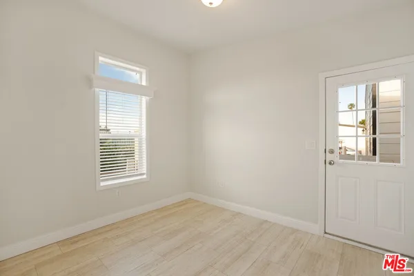 $104,950 | 8250 Lankershim Boulevard, Unit 196, North Hollywood, CA 91605