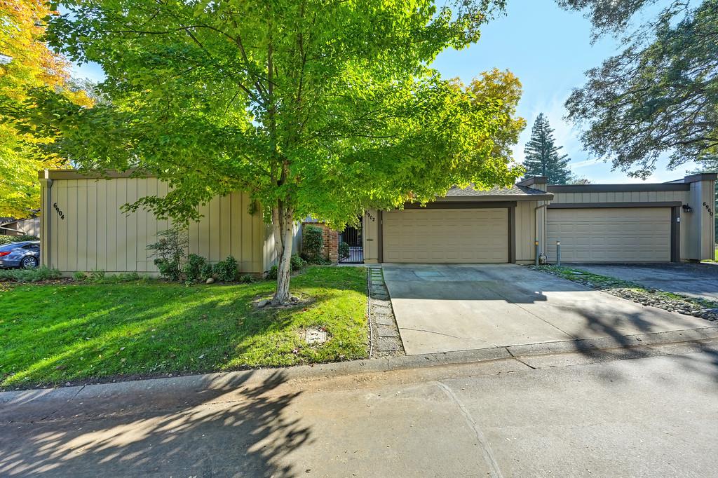 6902 Monticello Court Citrus Heights, CA 95621 - Photo 48 of 56 front view of a house with a yard