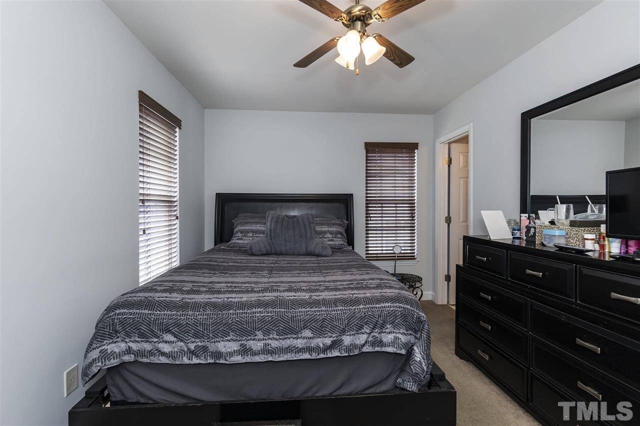 1233 Swingline Way Raleigh, NC 27610 - Photo 14 of 28 Gallery Image 14