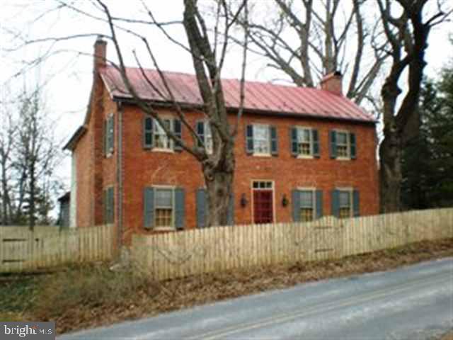 19 Log Cabin Road Newville, PA 17241 - Photo 3 of 17 Gallery Image 3