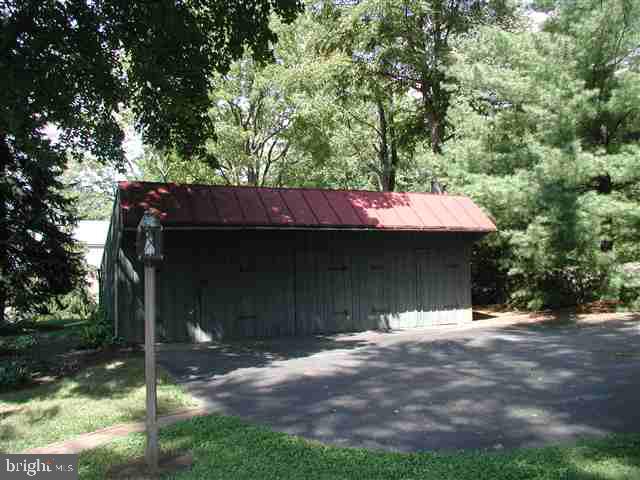 19 Log Cabin Road Newville, PA 17241 - Photo 10 of 17 Gallery Image 10