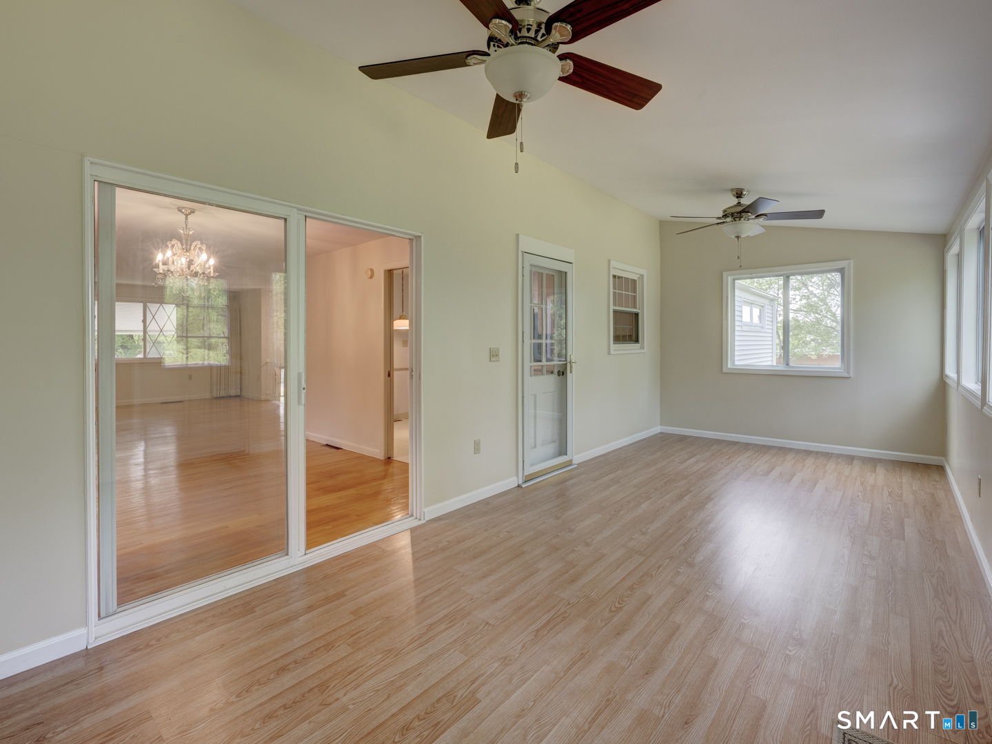 390 Ballfall Road Middletown, CT 06457 - Photo 20 of 40