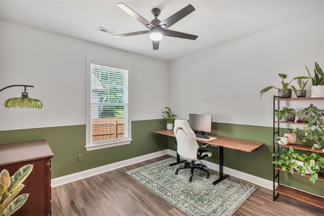 415 Thompson Street Pendleton, SC 29670 - Photo 29 of 36