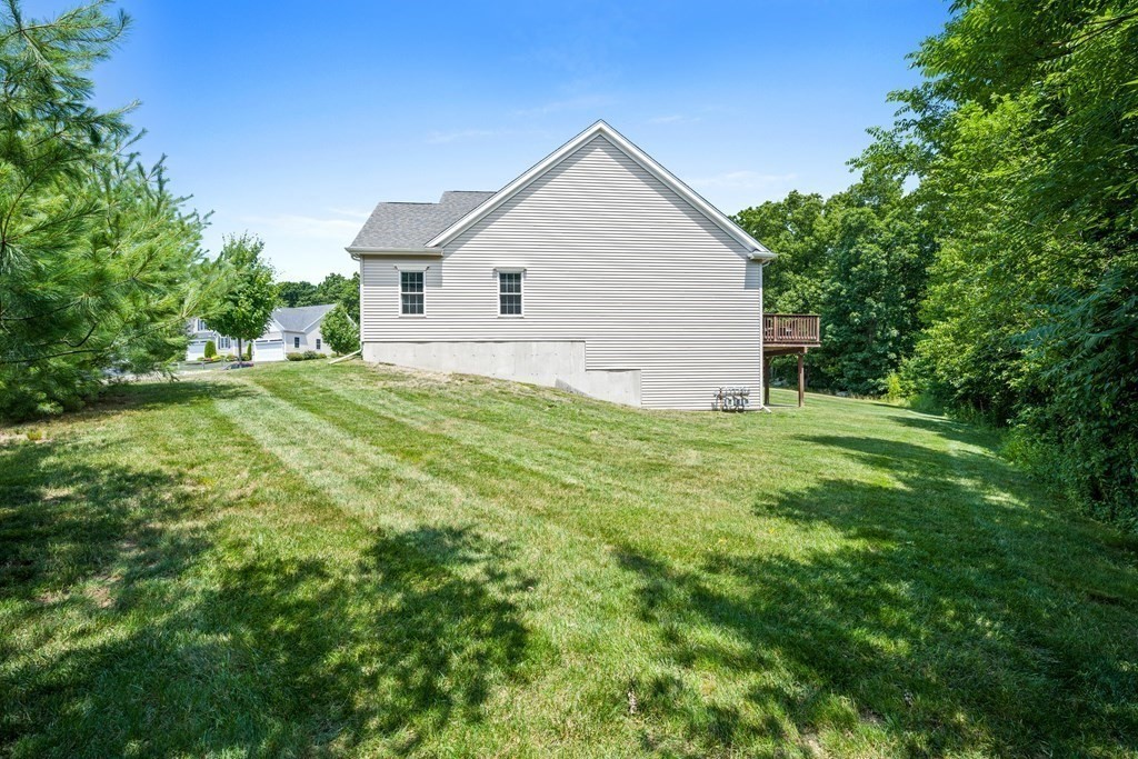 100 Quarry Road, Unit 100 Northbridge, MA 01588 - Photo 29 of 36 Gallery Image 29