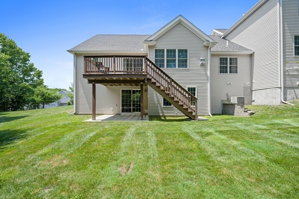 100 Quarry Road, Unit 100 Northbridge, MA 01588 - Photo 3 of 36 Gallery Image 3