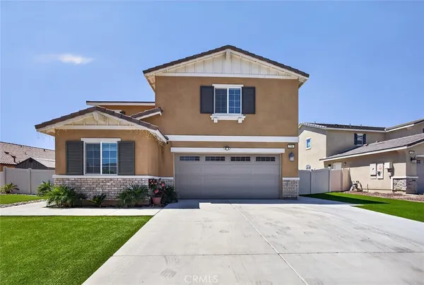 $487,900 | 758 Avenida Del Rio, San Jacinto, CA 92582