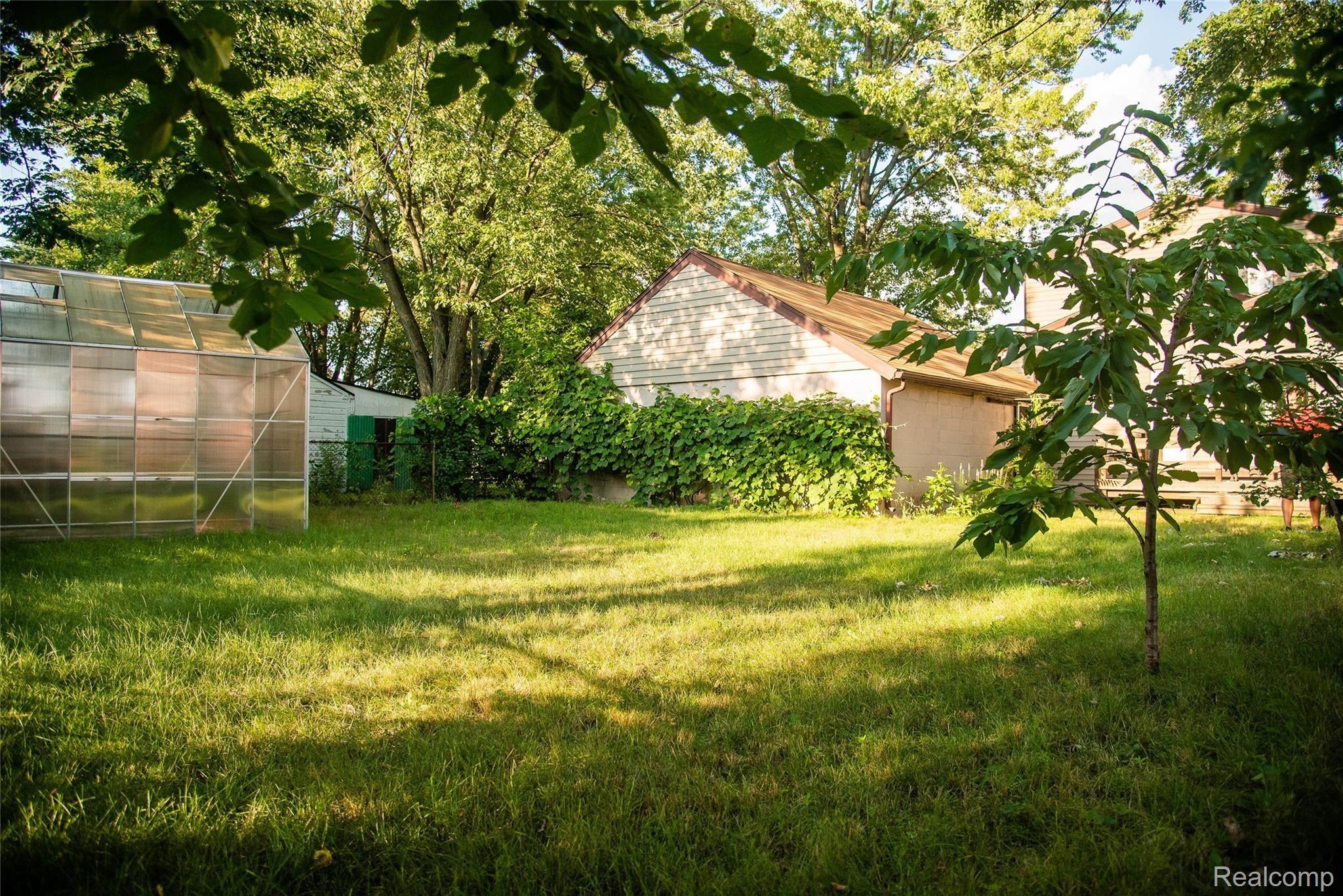 320 South Rochester Road Clawson, MI 48017 - Photo 55 of 59 55.jpg