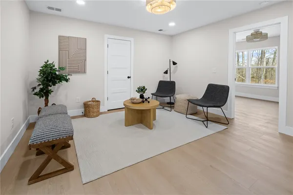 $499,000 | 322 Oconee Avenue, Westminster, SC 29693