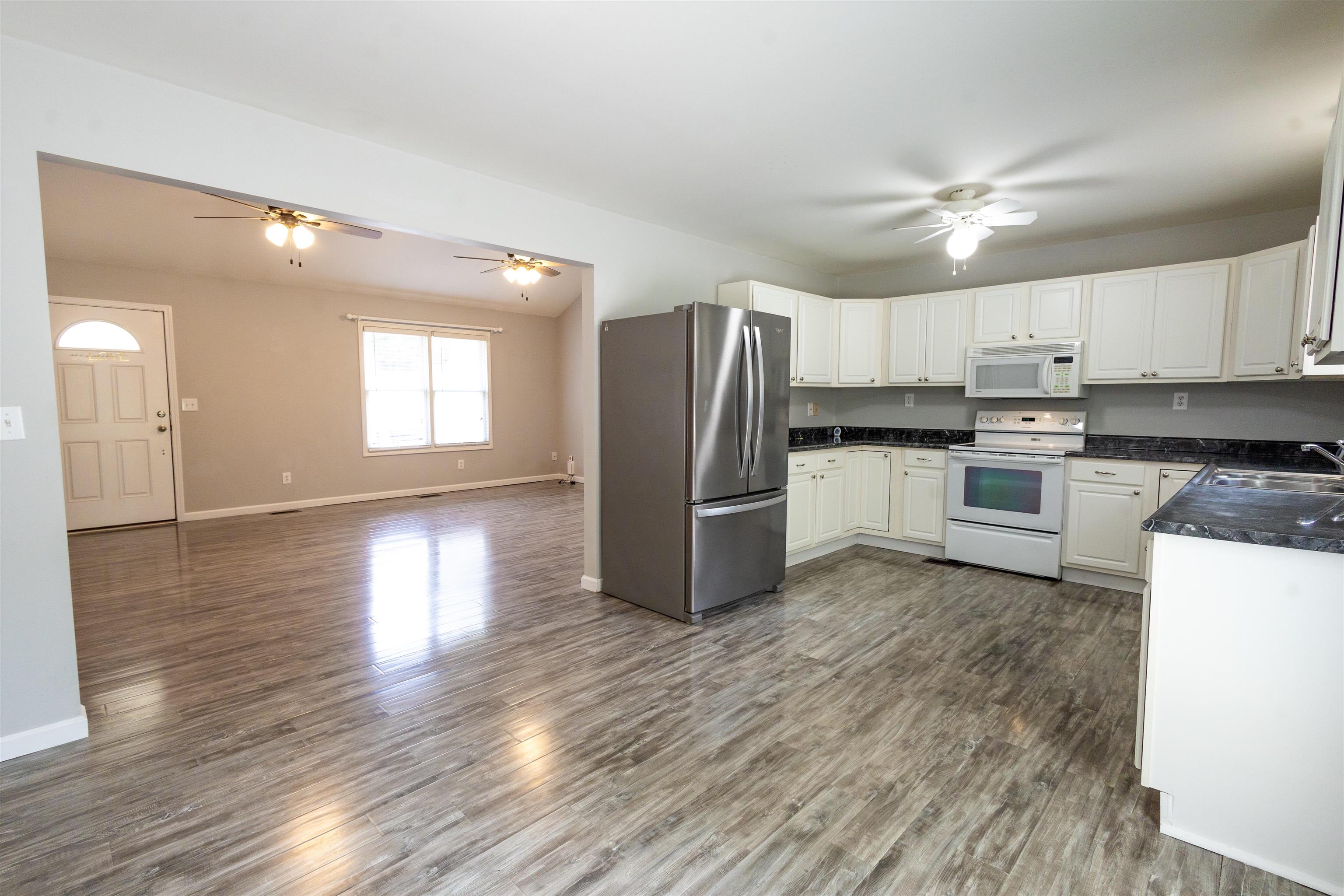 1012 Winters Drive Raceland, KY 41169 - Photo 4 of 11