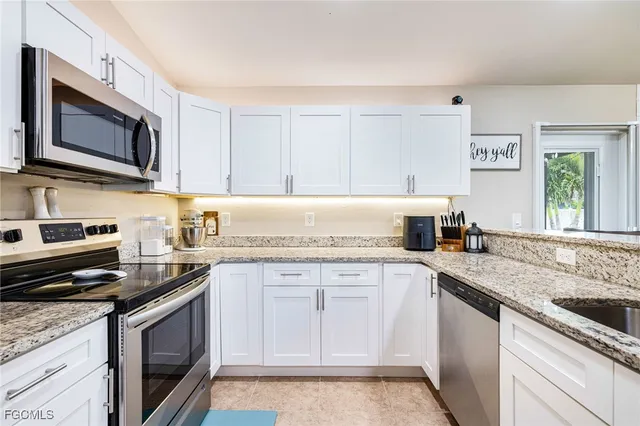 $347,000 | 1108 Southwest 11th Avenue, Cape Coral, FL 33991