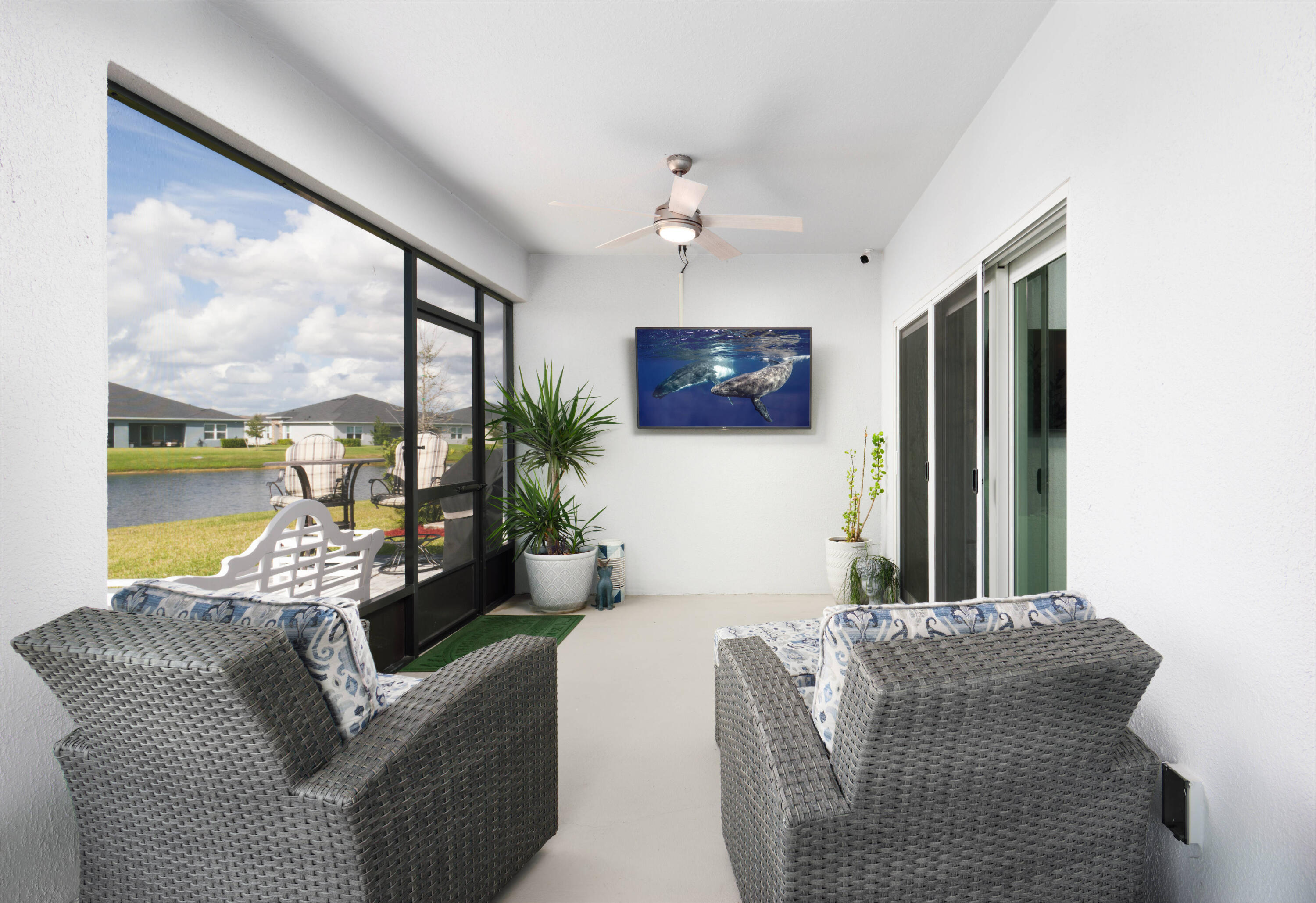 12232 Forli Way Port St. Lucie, FL 34987 - Photo 15 of 35 P1079115_DxO