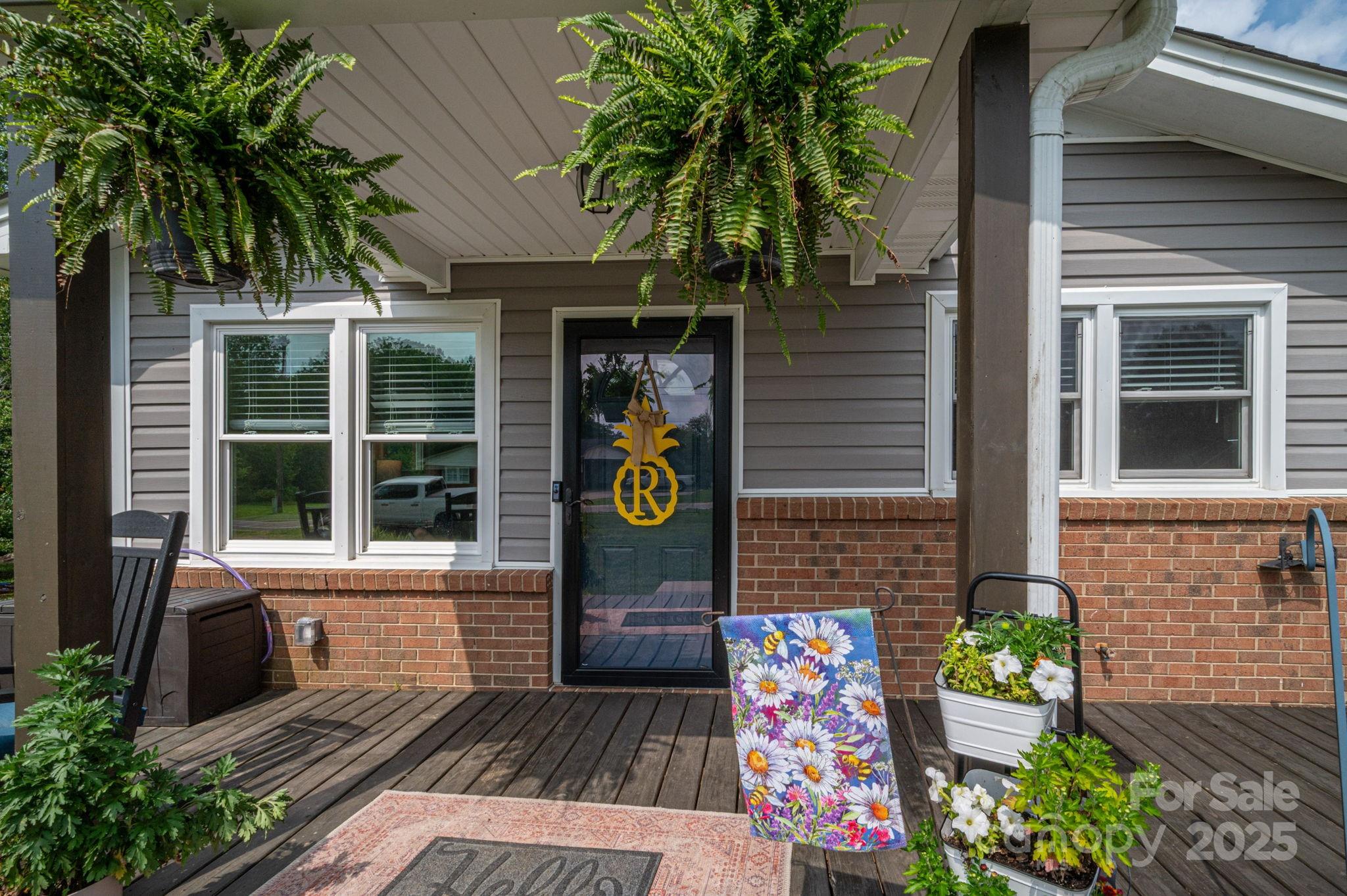 2206 Whitworth Road Cherryville, NC 28021 - Photo 4 of 32 Gallery Image 4