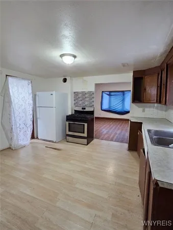 $1,100 | 64 Sweet Avenue, Buffalo, NY 14212