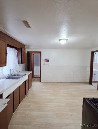 $1,100 | 64 Sweet Avenue, Buffalo, NY 14212