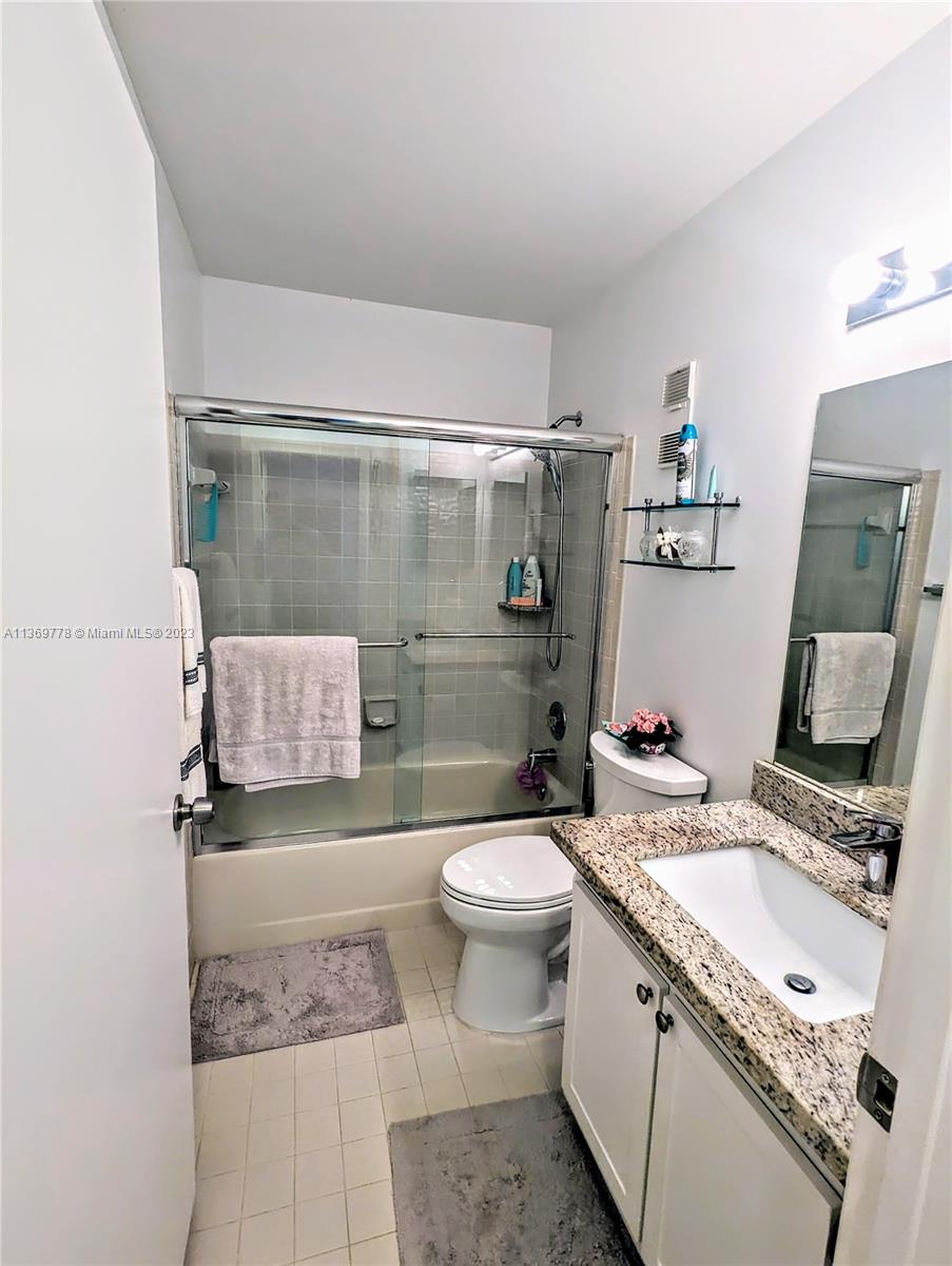 8190 Springtree Road, Unit 8190 Boca Raton, FL 33496 - Photo 13 of 25