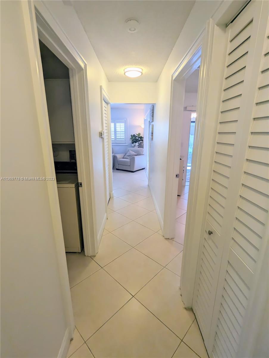 8190 Springtree Road, Unit 8190 Boca Raton, FL 33496 - Photo 19 of 25