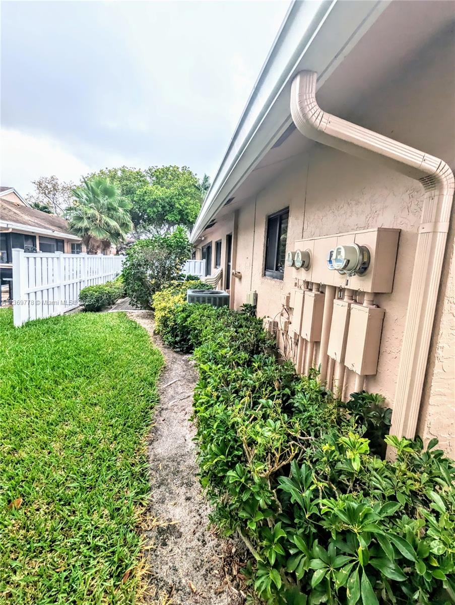 8190 Springtree Road, Unit 8190 Boca Raton, FL 33496 - Photo 22 of 25