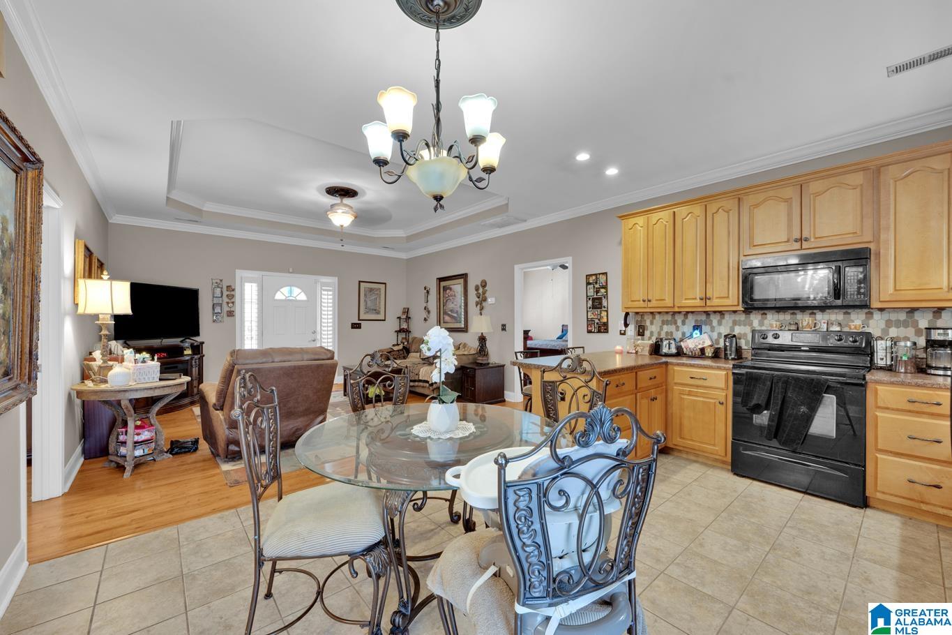 2232 Spring Street Gardendale, AL 35071 - Photo 4 of 30