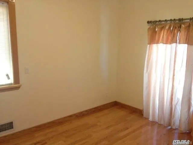 $3,000 | 43-15 222nd Street, Unit 1 | Bayside