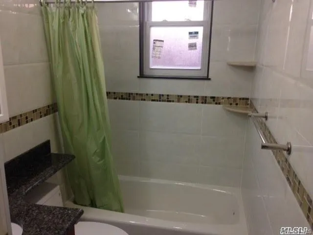 $3,000 | 43-15 222nd Street, Unit 1 | Bayside