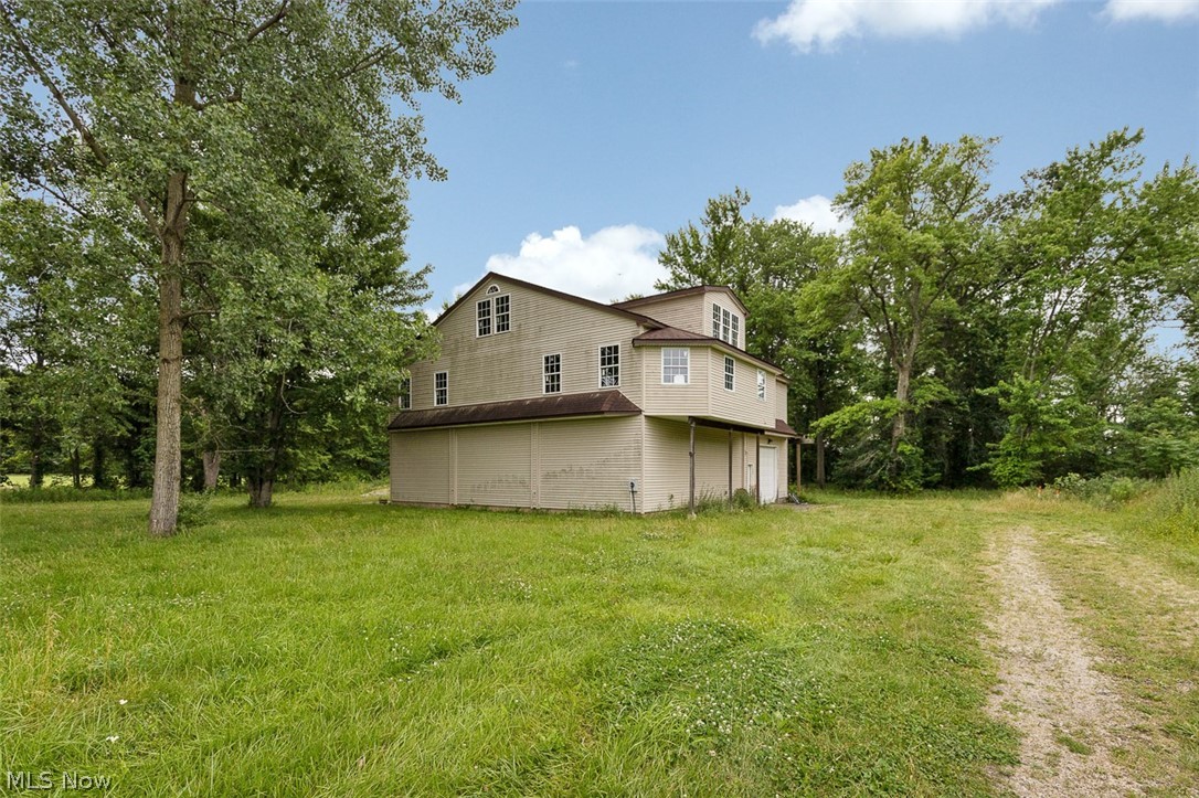 8330 Spieth Road Litchfield, OH 44253 - Photo 1 of 36