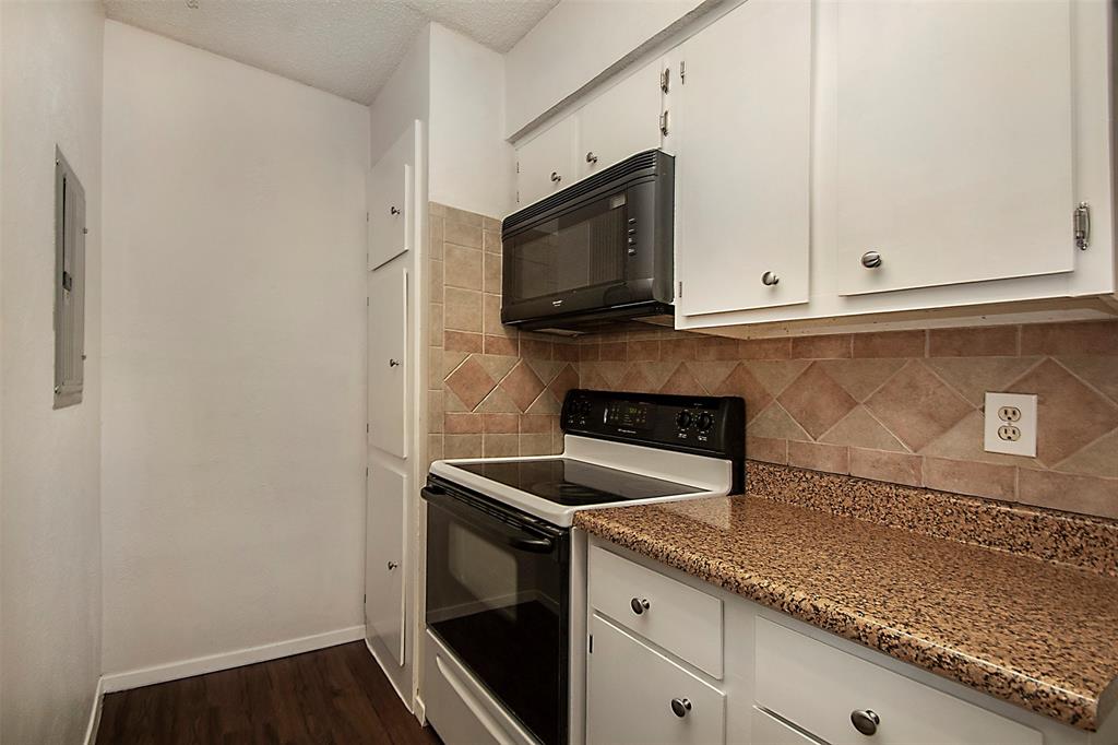 5300 Keller Springs Road, Unit 1090 Dallas, TX 75248 - Photo 10 of 22