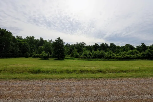 $299,000 | 27015 50th Street, Bangor, MI 49013