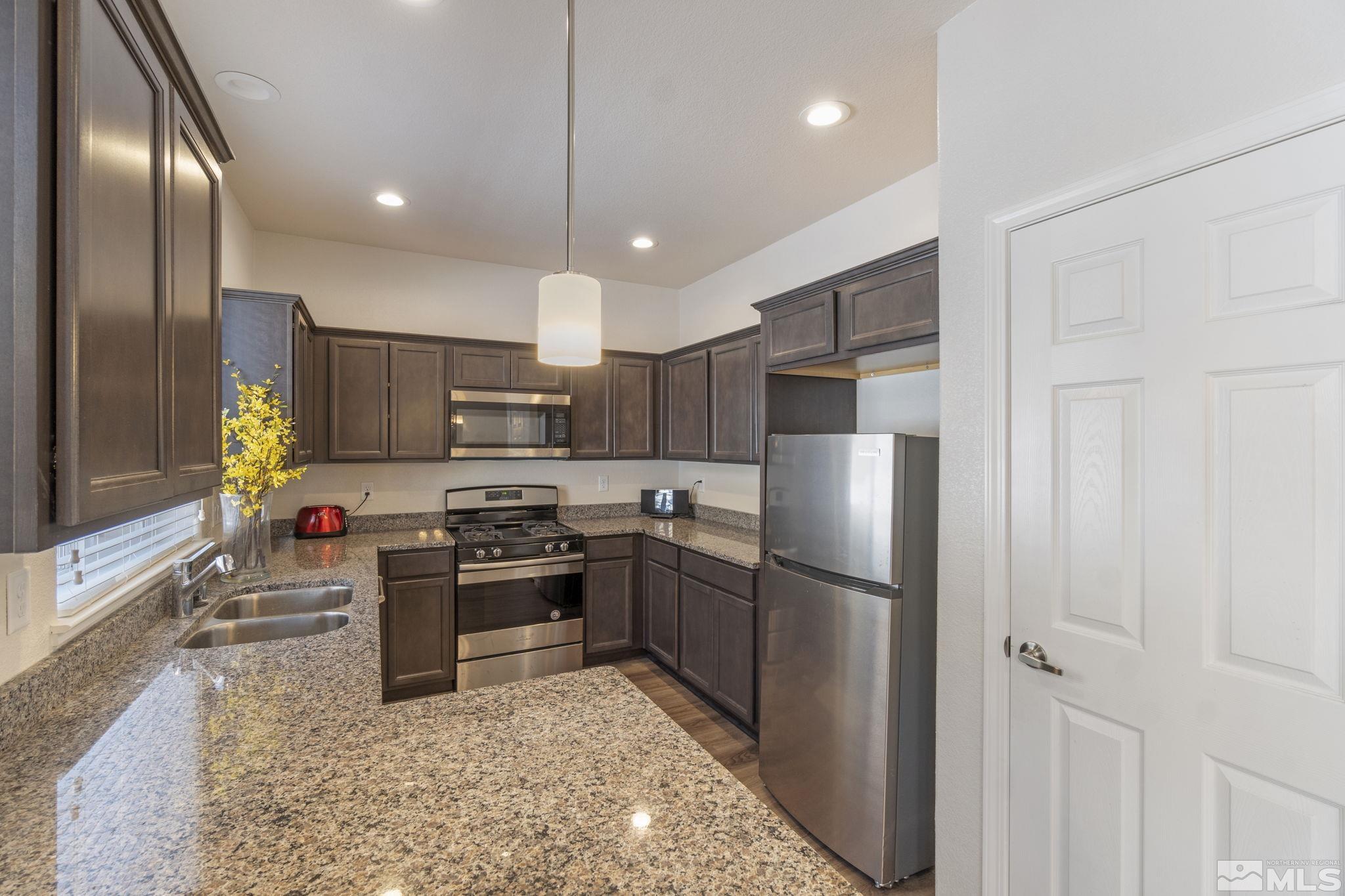 3626 Ruidoso Street Reno, NV 89512 - Photo 8 of 18 Photo 8