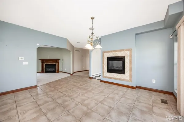 $785,000 | 1460 Hartman Lane, Shiloh, IL 62221