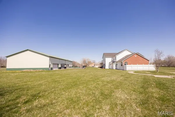 $785,000 | 1460 Hartman Lane, Shiloh, IL 62221