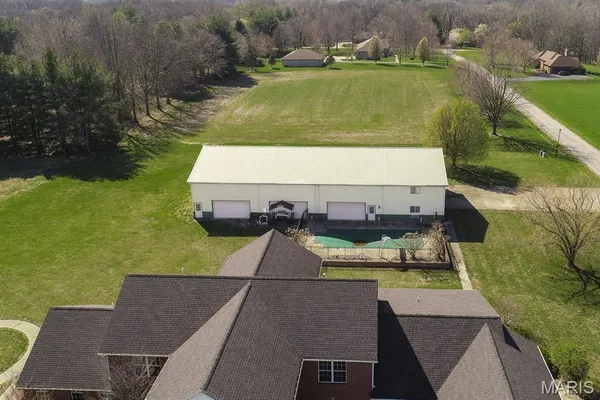 $785,000 | 1460 Hartman Lane, Shiloh, IL 62221