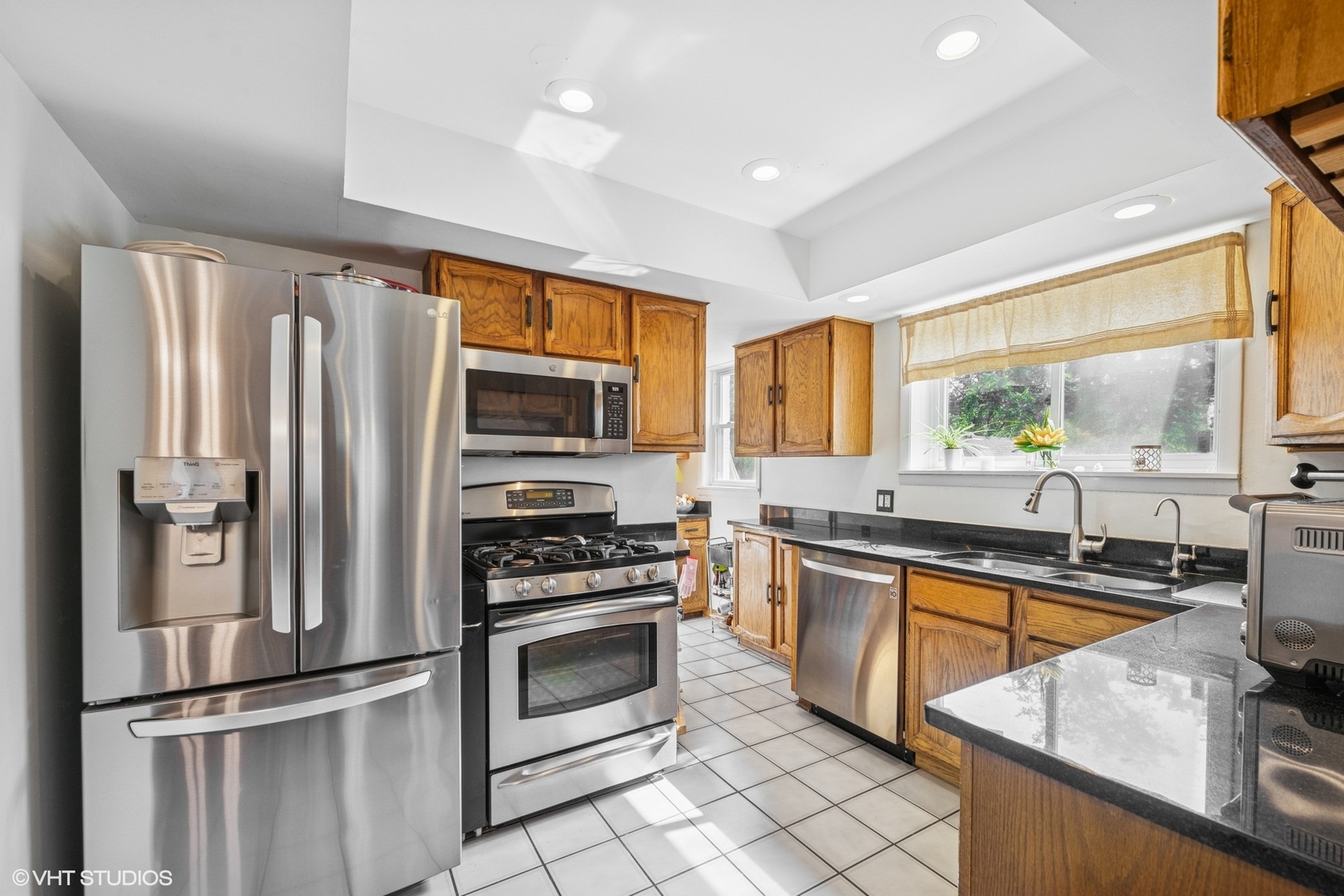 1009 South Delphia Avenue Park Ridge, IL 60068 - Photo 6 of 26 Gallery Image 6