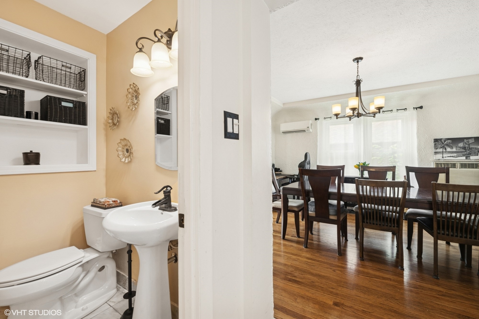 1009 South Delphia Avenue Park Ridge, IL 60068 - Photo 8 of 26 Gallery Image 8