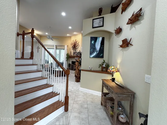 a view of entryway and hall