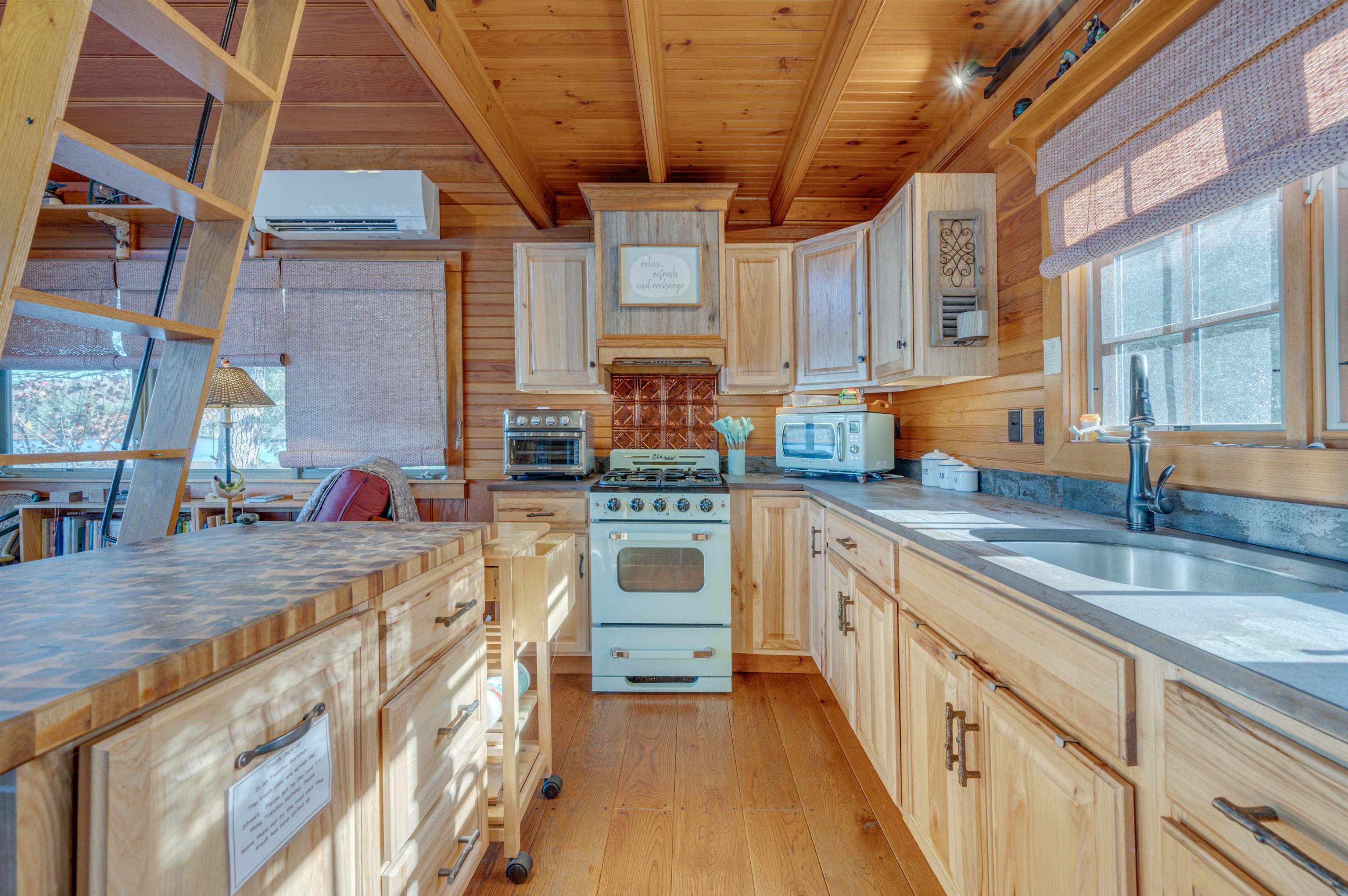 610 Stoney Brook Road Springfield, NH 03284 - Photo 9 of 58