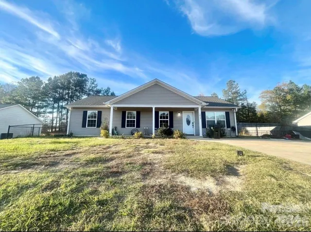 $270,000 | 1411 Foxbrook Circle, Lancaster, SC 29720
