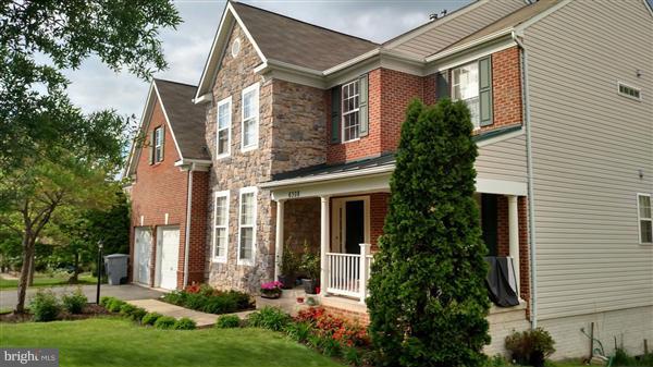 6308 Buffalo Ridge Road Falls Church, VA 22044 - Photo 2 of 27 Exterior (General)