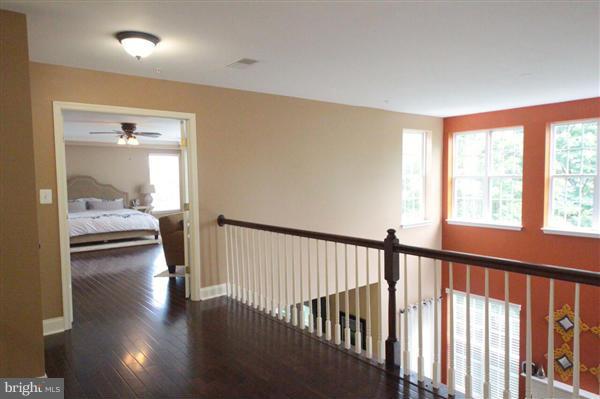 6308 Buffalo Ridge Road Falls Church, VA 22044 - Photo 16 of 27 Interior (General)
